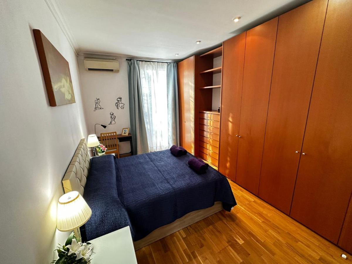 Rooms Calabria Barcelona Eksteriør bilde