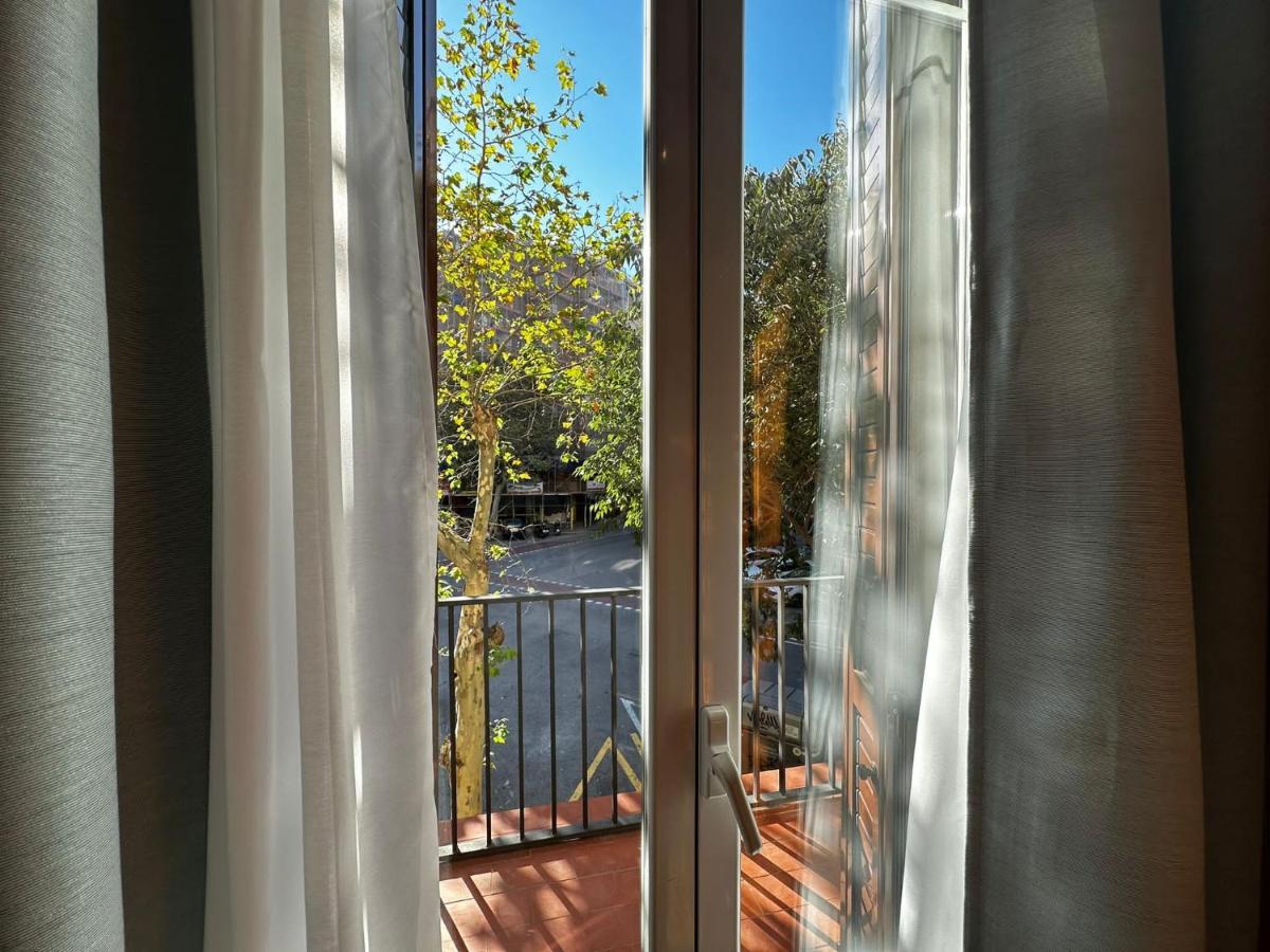 Rooms Calabria Barcelona Eksteriør bilde