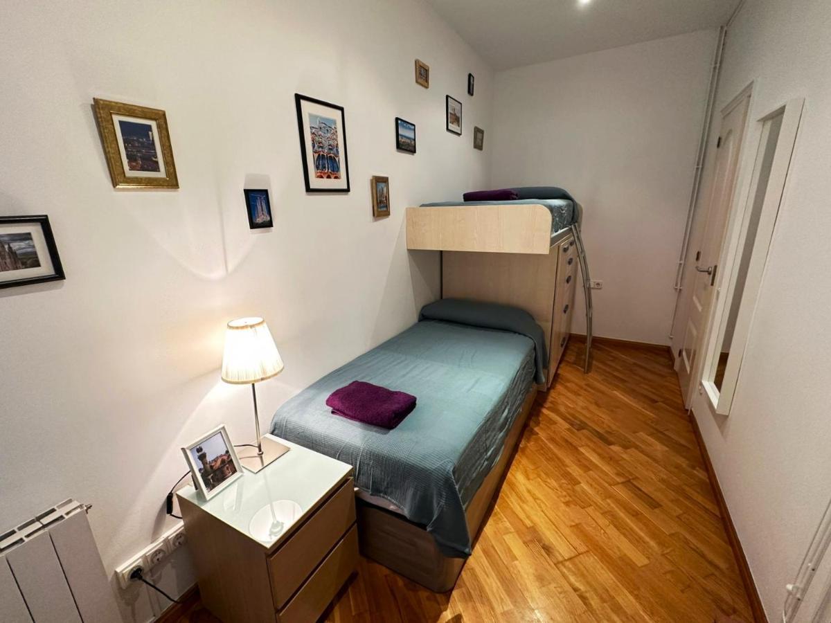 Rooms Calabria Barcelona Eksteriør bilde